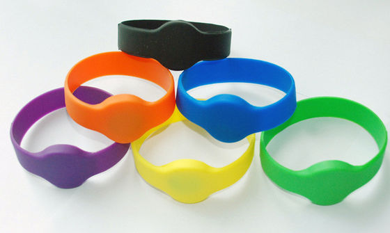 Υψηλός - ποιότητα 85.5*54mm σιλικόνη Nfc Rfid Wristband με το τσιπ RFID UITRALIGHT, PVC, PET, ABS