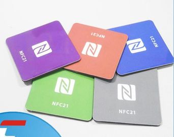 Ηλεκτρονική αυτοκόλλητη ετικέττα ετικεττών 213 NFC NFC με την προσαρμοσμένη εκτύπωση λογότυπων